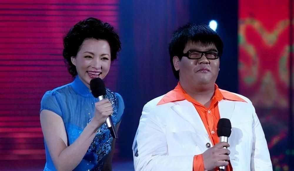 母细胞瘤|他曾是星光大道总冠军,爆红后被导演骂滚出娱乐圈,如今怎样了?