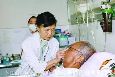 切除|著名肿瘤专家每年治死100人以上,肿瘤降临自身事的临终感悟