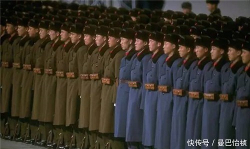 风衣|曾风靡百年的军大衣,为何后来渐渐消失了?抗美援朝的教训不能忘