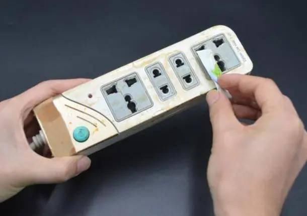 放在|用完的牙膏管不要扔,放在厨房一年能省不少钱,看完涨见识了