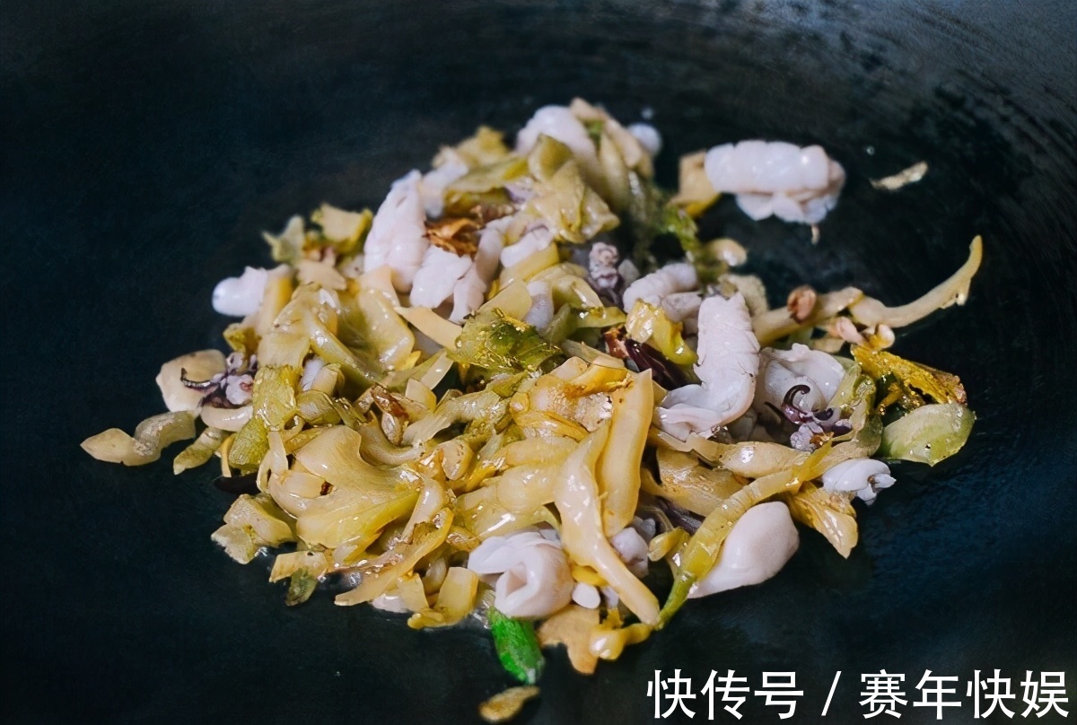 高蛋白|粤式酸菜鱿鱼,低脂肪,高蛋白,香辣下饭真好吃