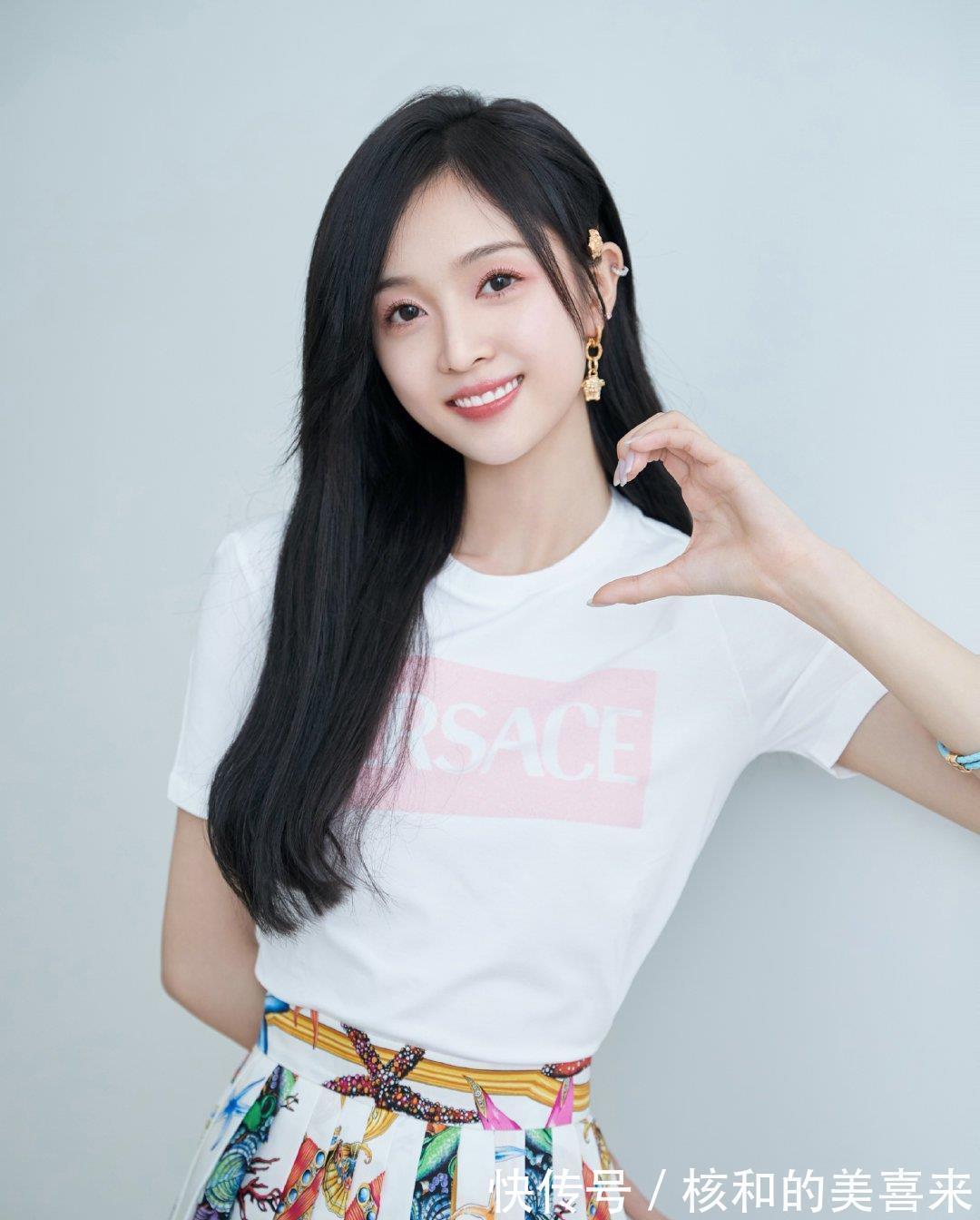 青春有你2|原来喻言也参加了《爆裂舞台》,而且前两轮内选都是第一名