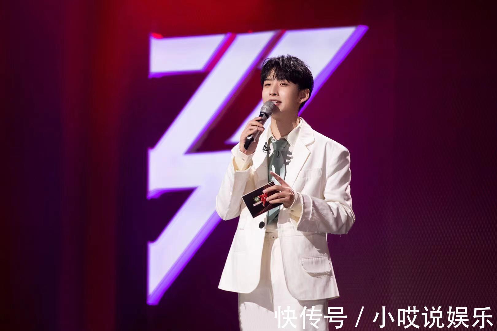 加盟多档爆款综艺,大型活动展现神级救场,齐思钧是何来头