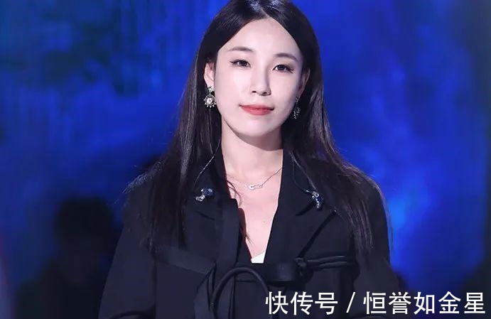 賀三|《中國(guó)好聲音》第十季收官，李克勤夢(mèng)想成真，伍珂玥奪冠