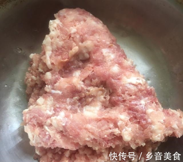 香煎藕盒,莲藕这样做,全家都爱吃!