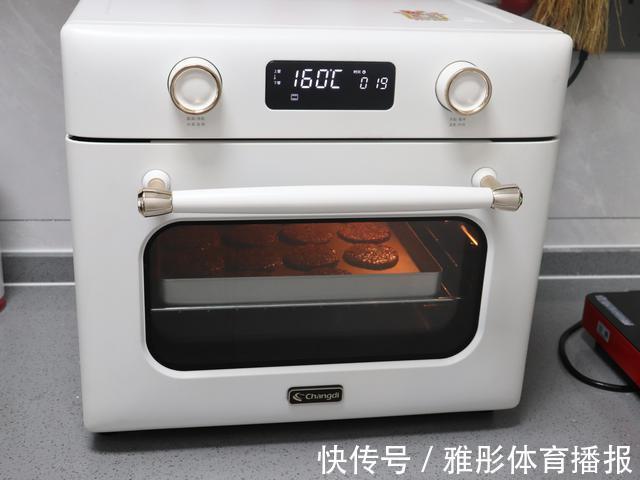 核桃仁|燕麦黑糖饼干,自制饱腹感零食,零失败