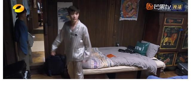 向往的生活|緋聞男女何去何從？張藝興對楊紫稱呼三次轉(zhuǎn)變，觀眾嗑糖嗑瘋了！2