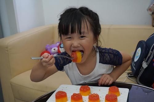 身高|月经这一年龄前来访,女孩身高往往不会超过一米六,但有机会补救