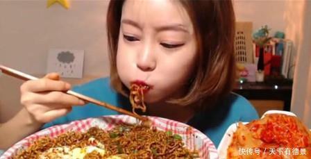 韩国网友评出中国“最难吃”的4道菜,中国吃货:你们只配吃泡菜