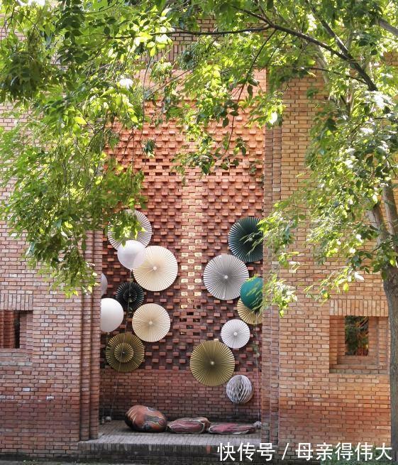 基础款|有院子就该捯饬,普通材料这么一弄有创意有美感,成本''两碗饭''