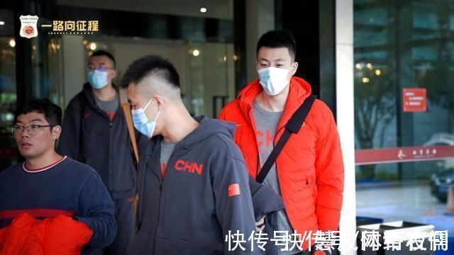 崔万军|男篮14人大名单出炉,杜锋成光杆司令,崔万军再上任!