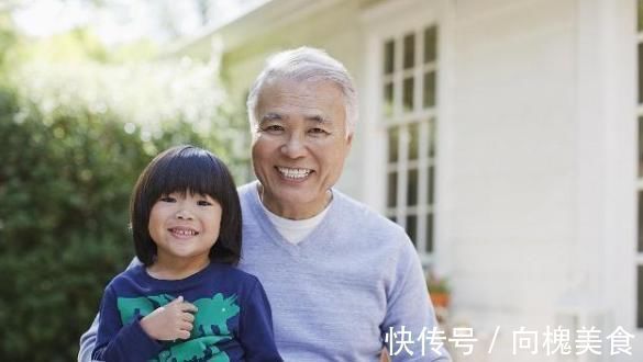 长寿者|你知道长寿老人共有的13项特征吗?不仅仅只是体现在饮食上!