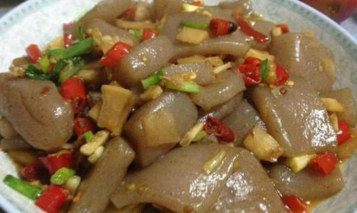 猪脚|美食看看:烧魔芋,青椒炒豆腐干,肉末烧豆腐,绿豆小笋煲猪脚的做法