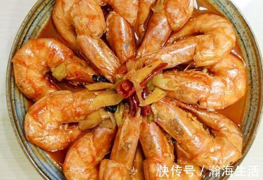 小龙虾|保存大虾，直接放冰箱就错了，教你个好方法，冻几个月都像刚买的