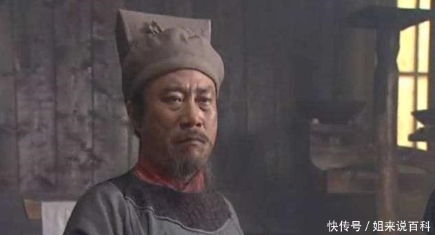 晁盖|杨雄、石秀来投奔梁山,为什么晁盖说了一句话来震慑宋江!