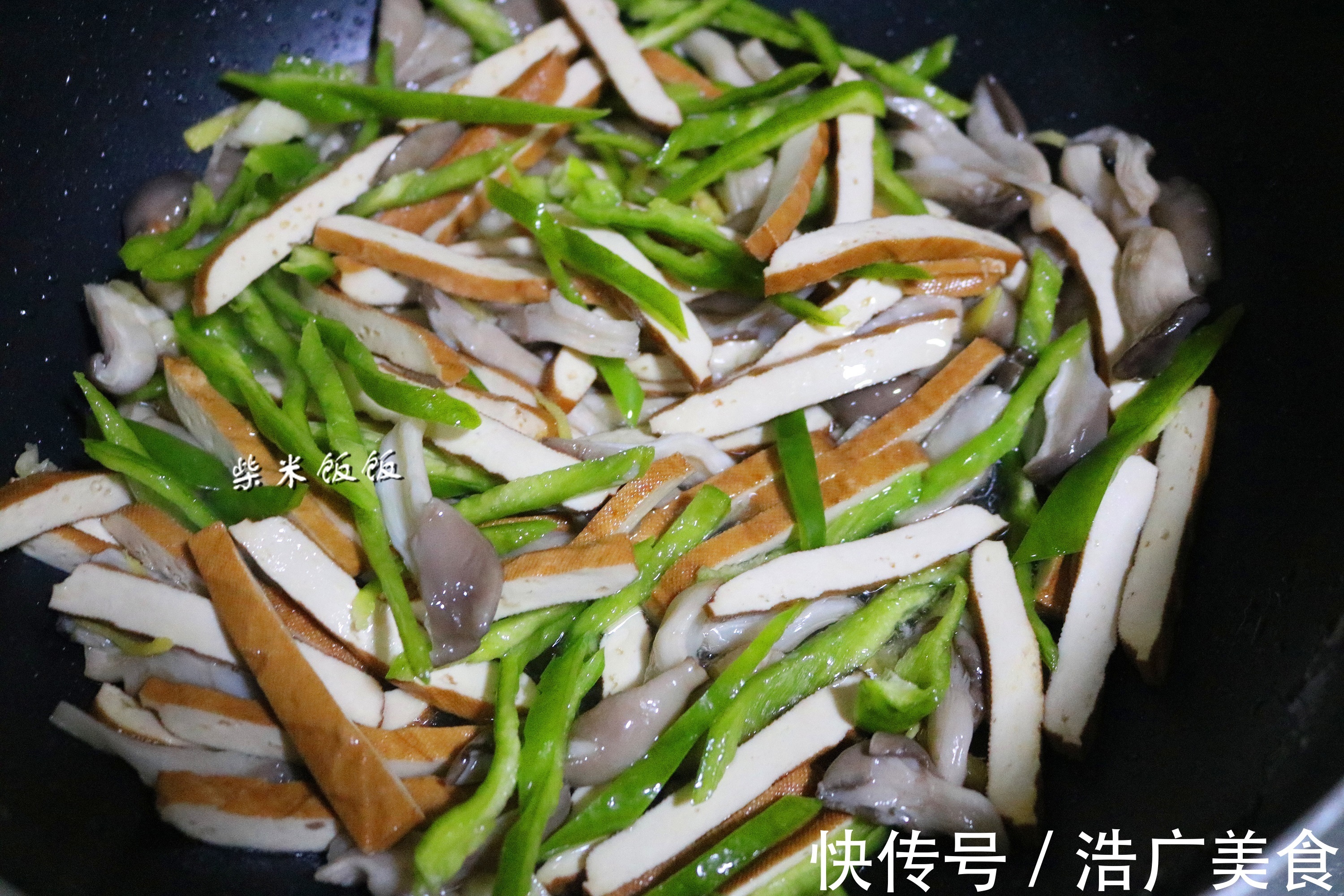 蘑菇|我家爱吃蘑菇,尤其是和它一起炒,简单好做营养好,比炒肉更香