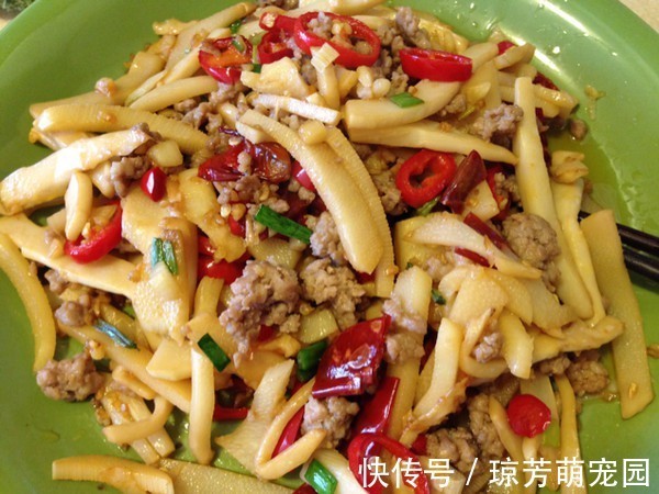 玉笋|在有孕阶段,有5种食物孕妈常吃可以清除体内毒素,有益宝宝发育