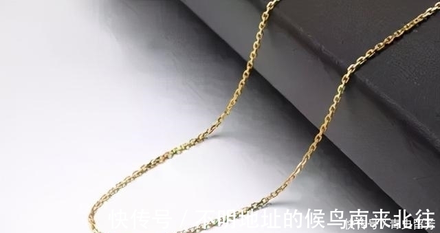 科普|热门项链和手链样式科普:肖邦链、蛇骨链、凤尾链