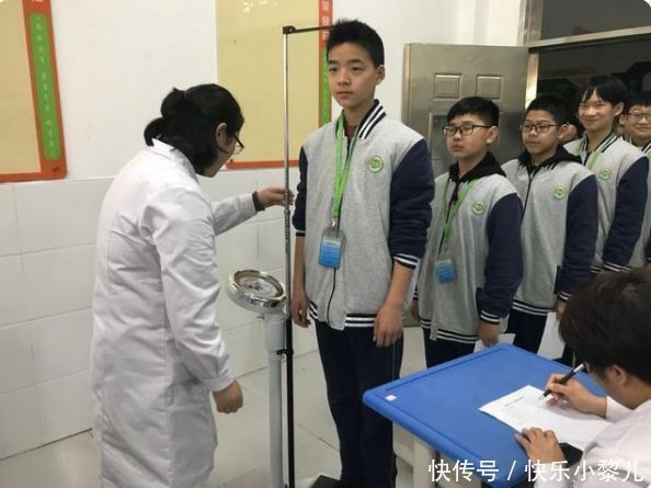 伟伟|孩子身高进入“收尾期”后,会出现暗示信号,家长注意别忽视