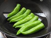 川味美食虎皮青椒,看一遍学会,比肉还香,配米饭一口一个才过瘾