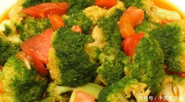美食推荐:茄汁西兰花,剁椒鸭肠,油焖大虾,栗子焖杏鲍菇的做法