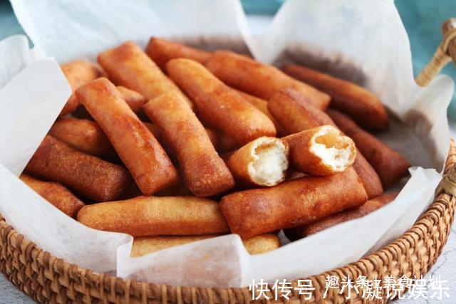 山药别炒菜了，教你新吃法，一口一个停不了，比油条还好吃！