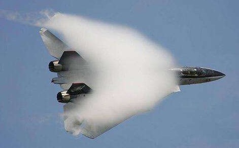 科学 当飞机速度超过音速,会发生什么呢科学真的太有趣了