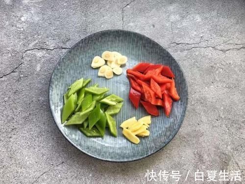 甘香|火爆猪大肠,甘香四溢,上桌就被抢光,是一道开胃下饭的美食