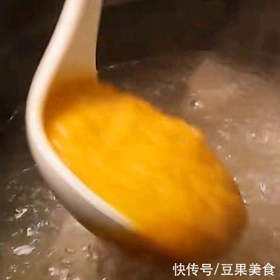 汤食|金汤鲜鲍花胶鸡?年夜菜这样做，隔壁小孩都馋哭了