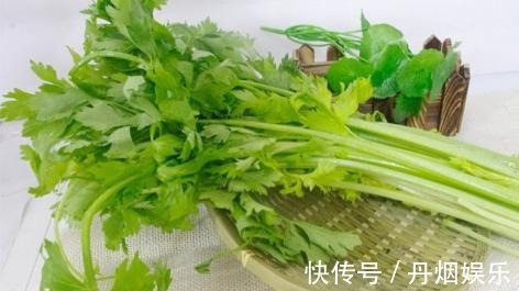 营养物质|女性想要身体好常吃四种食物，美容护肤，排毒清肠，早知早好