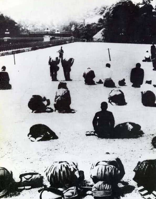 投降|盘点1945年日本投降时，世界人民如何表达胜利的喜悦