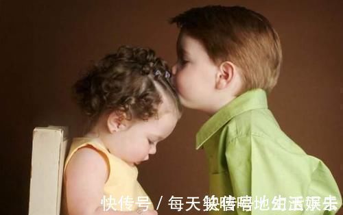 胶水|4岁儿子误将502滴进眼睛,妈妈一个举动挽救孩子,医生:睿智