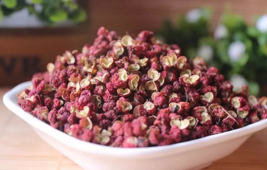 阴道炎|十女9炎,女性常吃此“暖宫菜”,预防妇科病,助你排出污血!