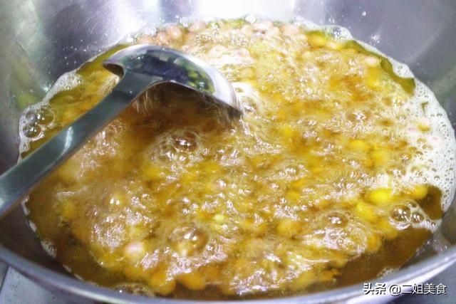  回软|炸花生米时，牢记“3步骤”，花生米香脆不回软，怎么炸都好吃