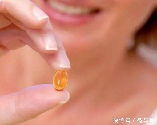 维生素E不去痘印,还可能让皮肤更油!这些去痘印方法不建议乱用