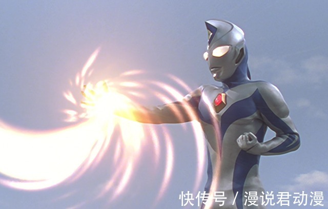 神器|特利迦第7集:假如布鲁顿也穿越而来,特利迦能获得新神器吗