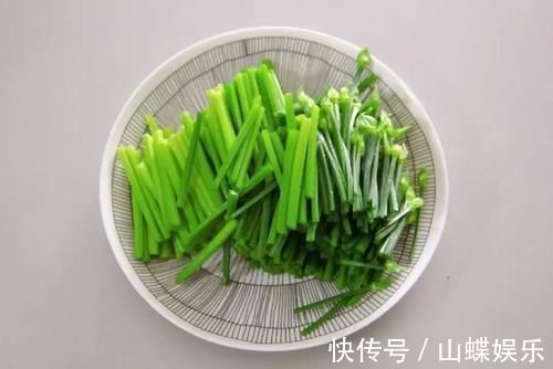 豆腐干|夏天,少吃大鱼大肉多吃它,5块钱吃一顿,比肉香,上桌就扫光