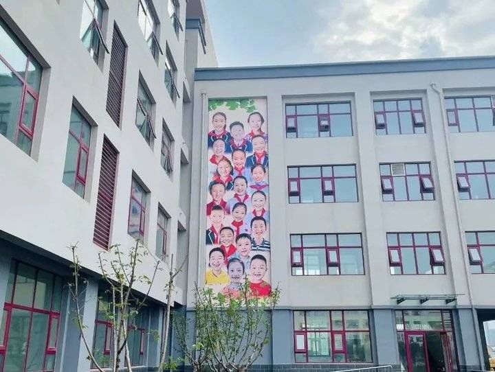 小沭东校区|莒县一小沭东校区：入学日的六种声音，带你打探全新校园