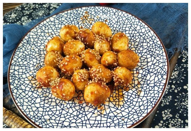 吃1次就夸赞,吃2次就上瘾,鹌鹑蛋简单一做,熊孩子不挑食了