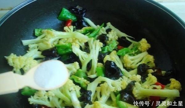 鸡精|这道菜一定不能隔夜吃，家有老人要注意，放冰箱也不行，及时告知！