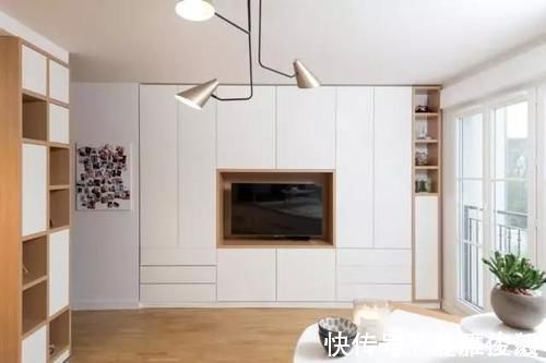 公寓|单身小姐姐买20平公寓,打个地台上面是客厅,下面抽张床出来睡觉!