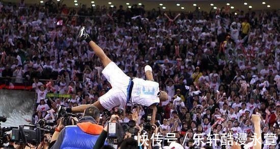 马政委|马布里挑战“朝阳库里”!摘掉假发后,众人才发现,原来是马政委
