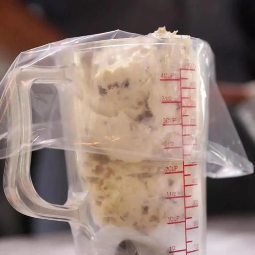  好吃|竟然比马卡龙还好吃，朗姆葡萄夹心饼干，超全配方+图解大曝光