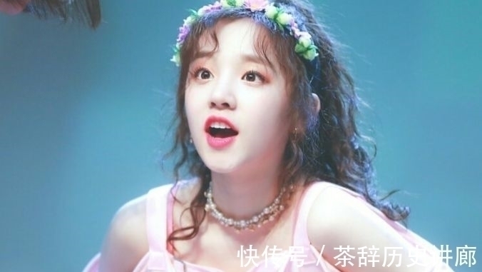 《跑男》宋雨琦穿姐妹裙,被要求钻箱子,蹲姿堪称教科书式自保