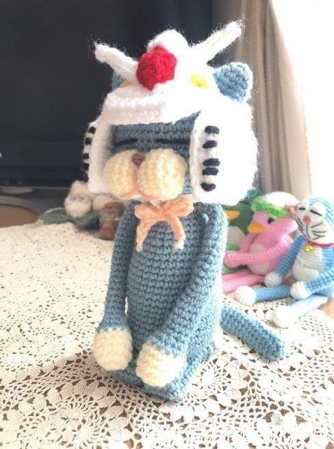  毛线帽|红色有角更保暖！岛国网友制作 夏亚专用扎古毛线帽