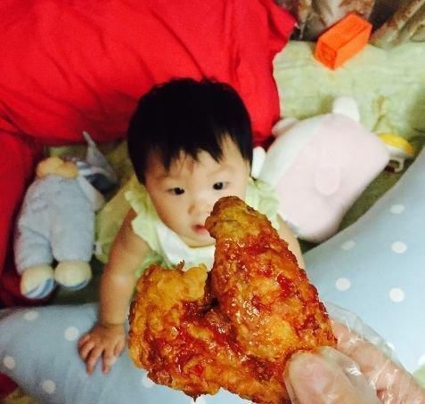 孩子|吃一口等于吃5个垃圾袋,3种零食不要碰,孩子常吃上火还不发育