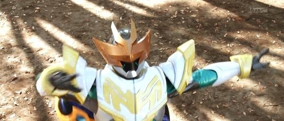 印章|假面骑士revice:蛋壳龙召唤出十大形态,亡命众基地被彻底摧毁!