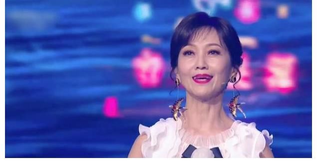 谢霆锋|大湾区中秋晚会8大槽点：群星假唱，主持人拉胯，大牌明星打酱油