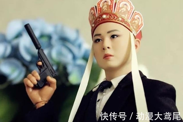 三国人物|日本最强手办涂装大神!十几块钱收购山寨品,涂装后价值飙升上万