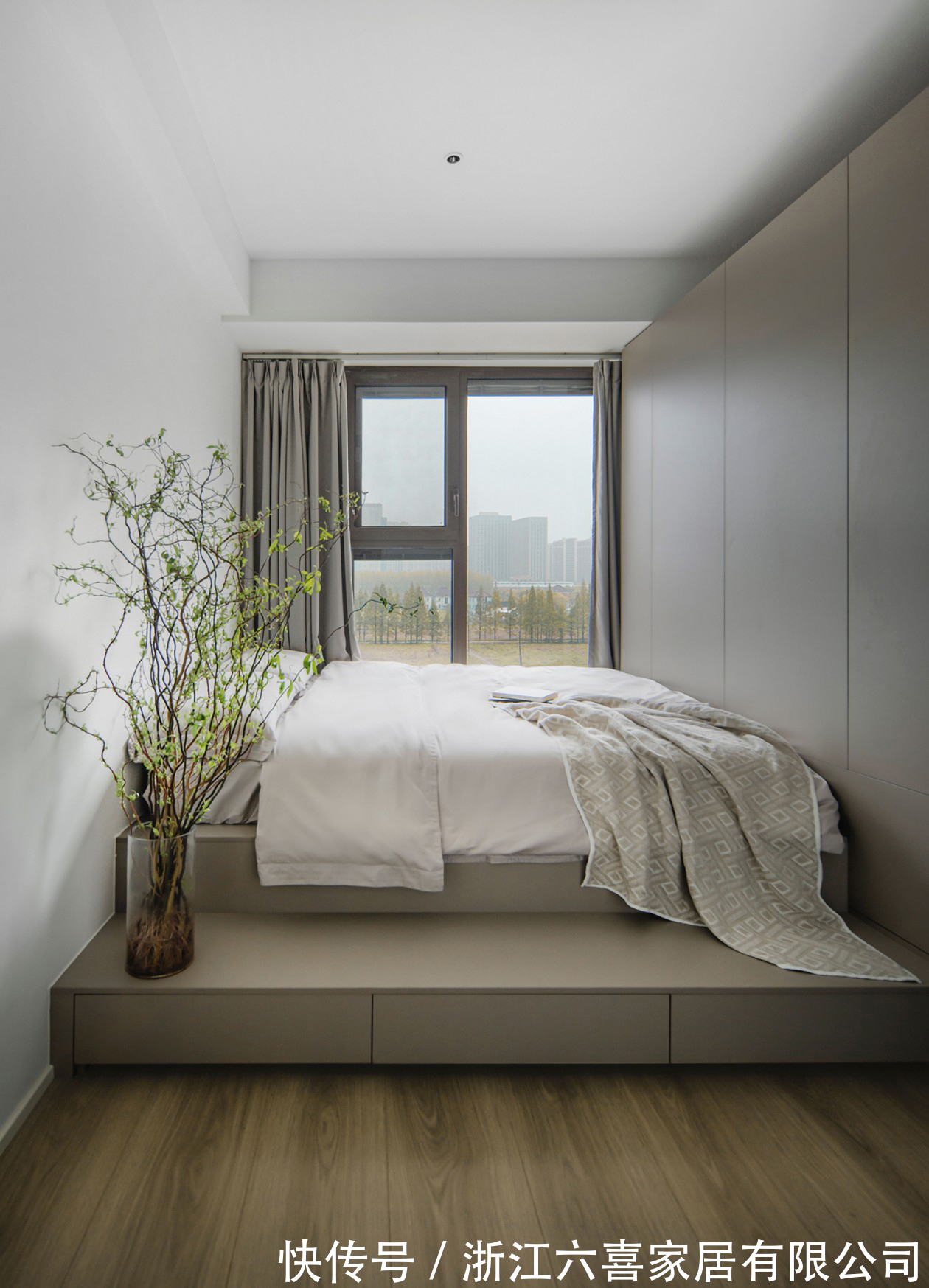 墨菲床|全隐形收纳惊艳整个小区,精细化改造的 82㎡ 精装房住着有多爽?
